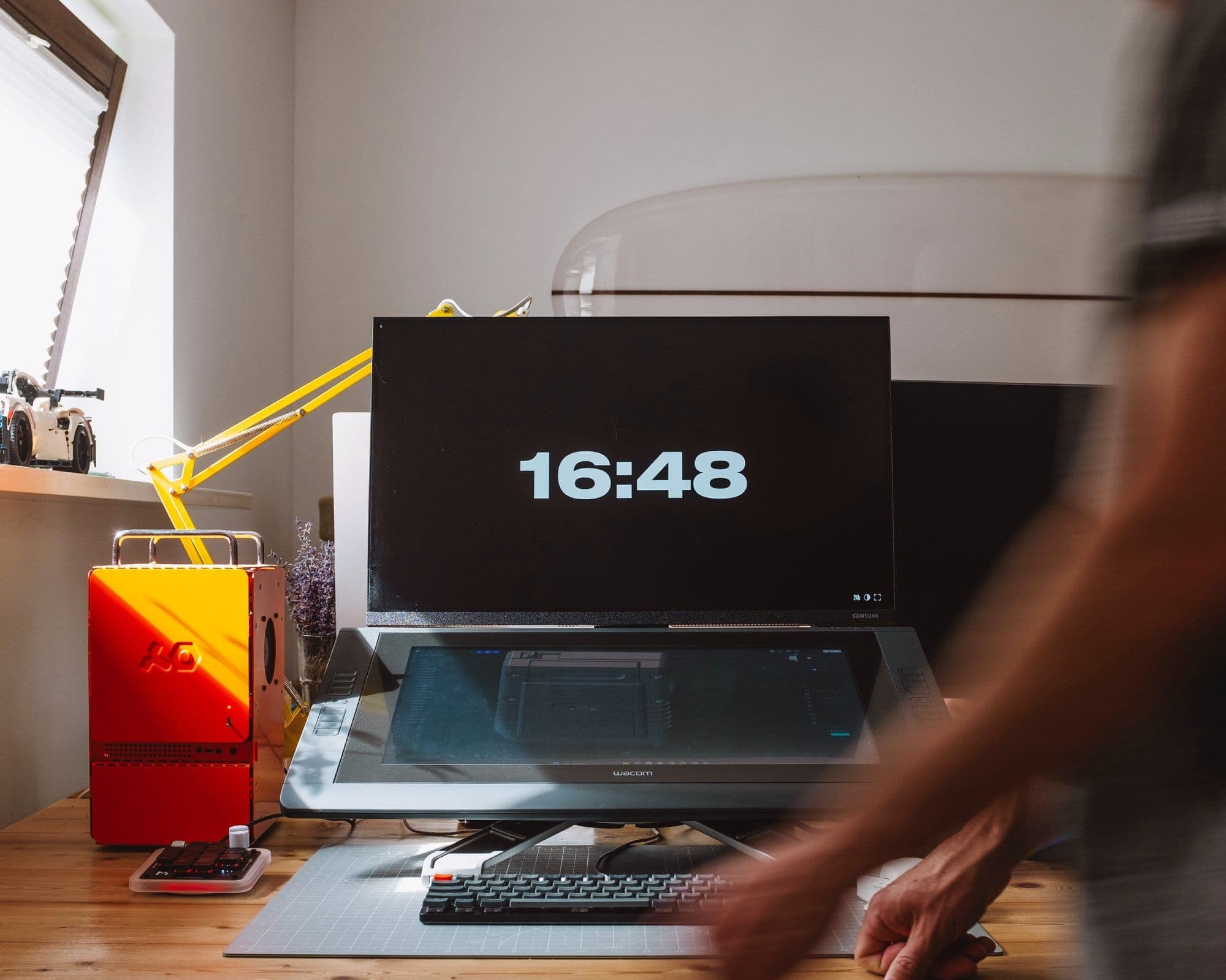 Aesthetic Mini PC Desk Setup in Germany